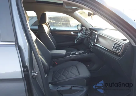 2025 Volkswagen Atlas 2.0T Se W/Technology from USA, damaged, VIN 1V2KR2CA8SC520929